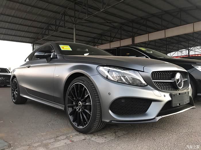 【图】c300coupe璨夜特别版 月光石磨砂灰红内作业_奔驰c级论坛_汽车