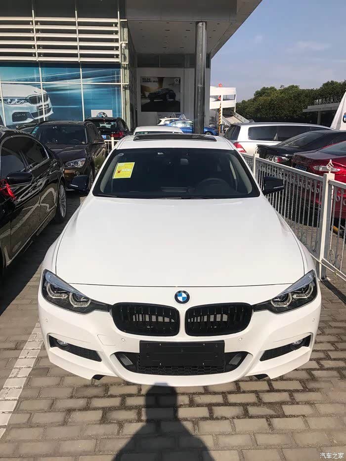 8583 | 回复: 52 宝马3系论坛 2018款320li耀夜版,要是买白色好看吗?