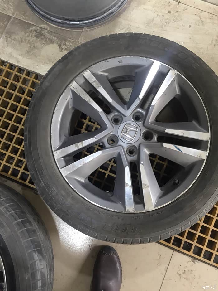 收11款奥德赛刀锋轮毂