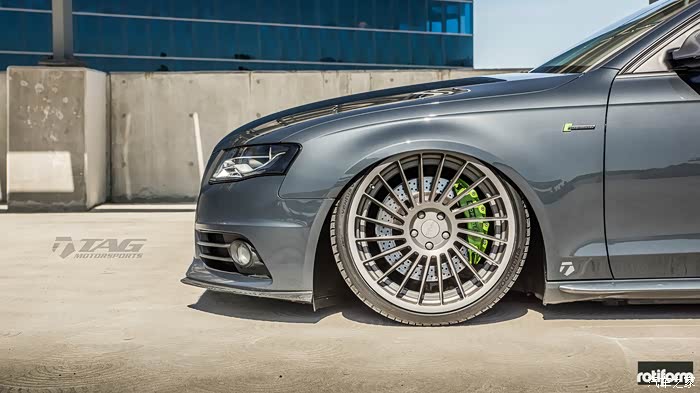 奥迪a4/s4改装美国rotiform ind-t轮毂,太有型了