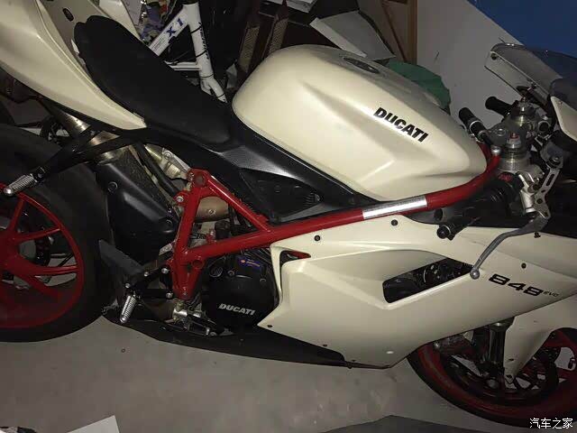 【图】出 白色848_杜卡迪摩托车论坛_汽车之家论坛
