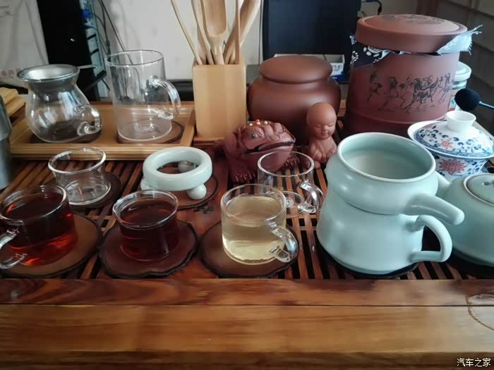 今天刚刚买的八重洲1907两台大金刚对讲机