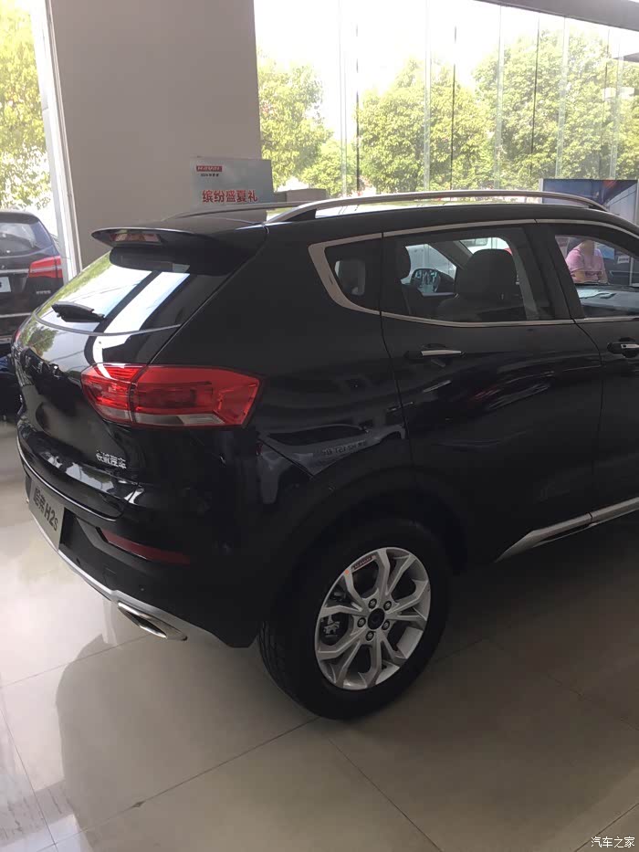 【图】上一波黑色毒照,感觉风格和白色完全不一样_哈弗h2s论坛_汽车之