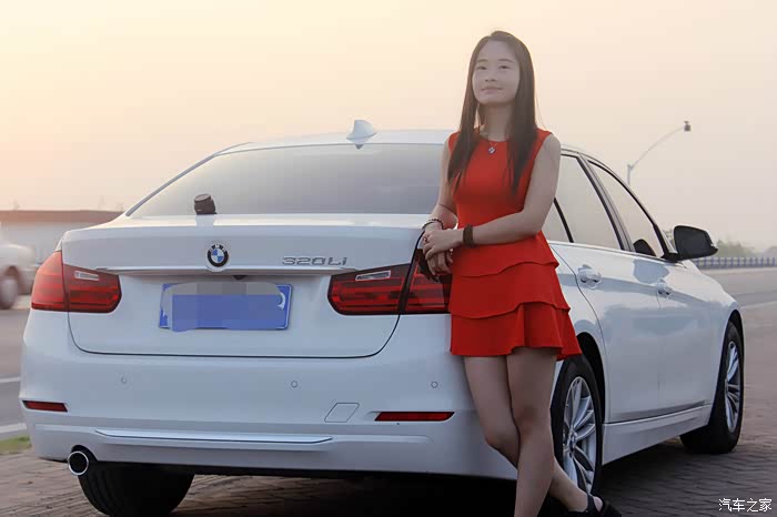 媳妇当车模宝马320li作业第二季
