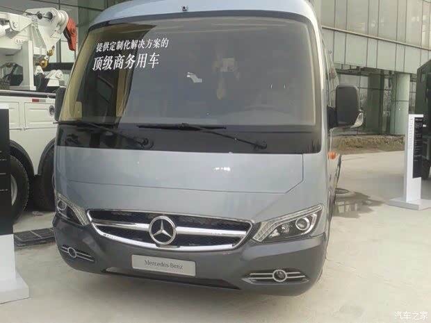 谁知道这是奔驰那一款中巴顺便发些资料看看