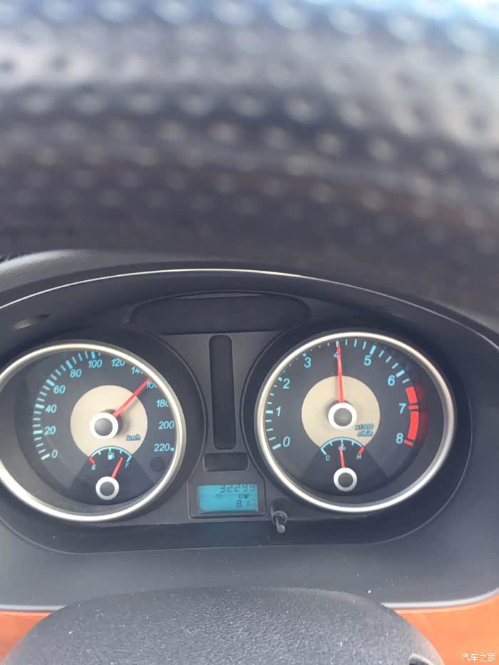 这个时速转速表正常吧?