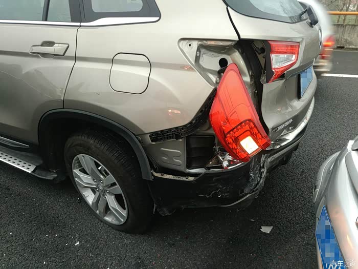 cs75国庆被追尾记_长安cs75论坛_汽车之家论坛