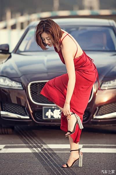 【小妖撩车】第九期--约会有颜又有料的女神—捷豹xfl