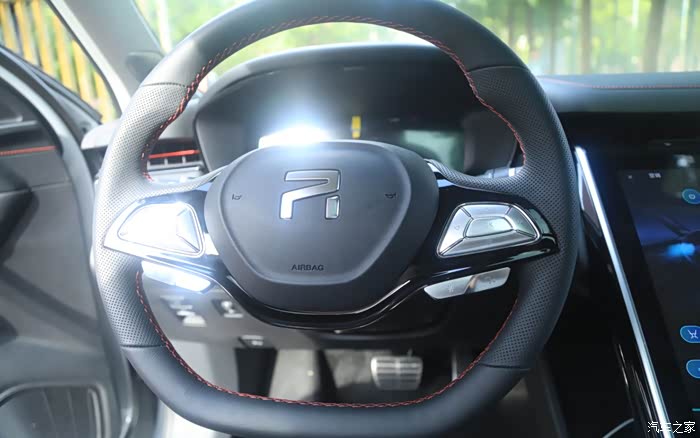 方向盘粗中有细