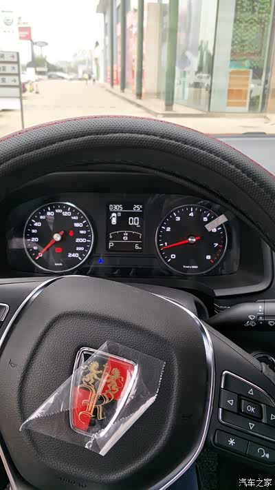 仪表盘可以看到很多内容