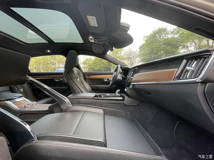 【图】s90 t8 三座荣誉版提车作业_沃尔沃s90论坛_汽车之家论坛