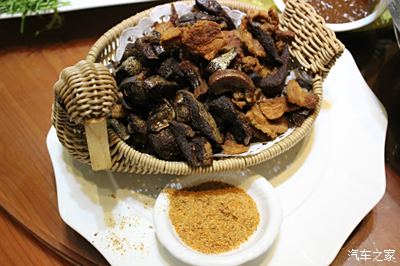 炸三样(五花肉,腰子,沙肝)