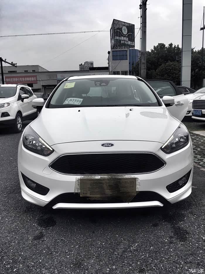 17款两厢福克斯s提车作业