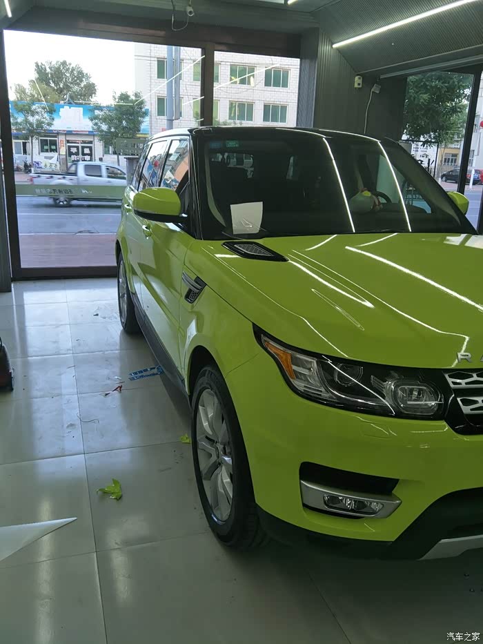 14年路虎揽胜运动版改色作业氛围灯