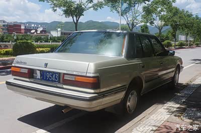 皇冠ms122,儿子当车模