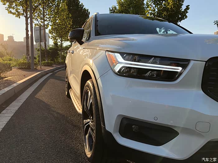 沃尔沃xc40的高冷脸百看不厌