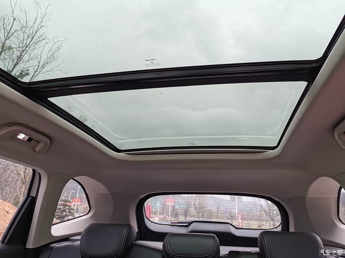 第三代哈弗h6真的是家用suv里一个非常好的选择了!