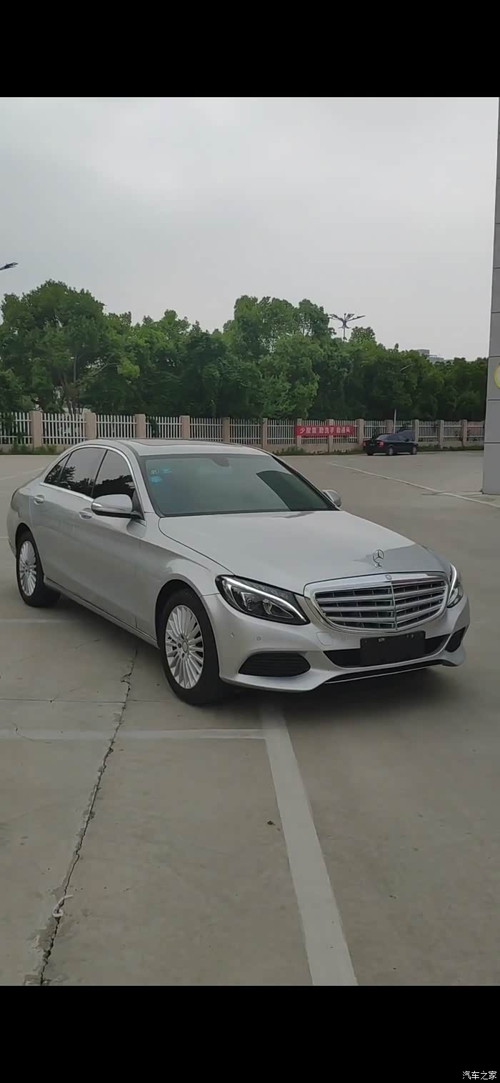 立标奔驰c180最像大哥s级