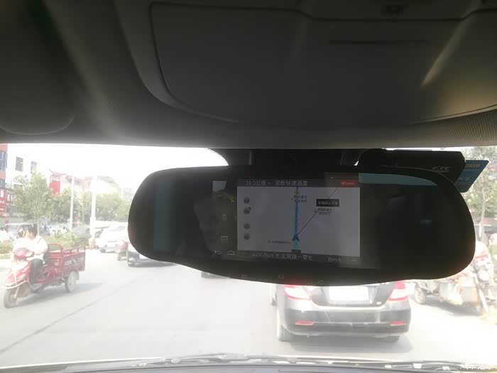 安了一个凌途,语音操作,带导航,行车记录仪,热点等等