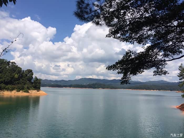 假期天气好晴朗处处好风光