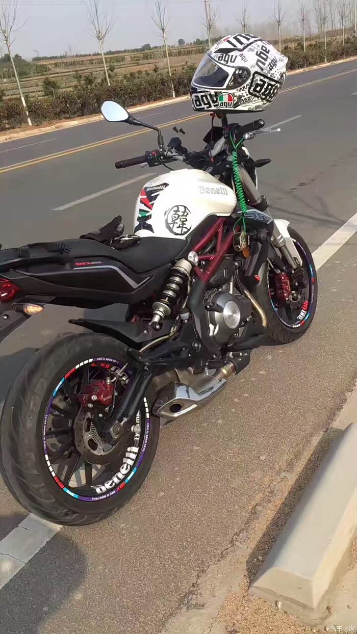 各位车友大家感觉贝纳利龙3怎么样