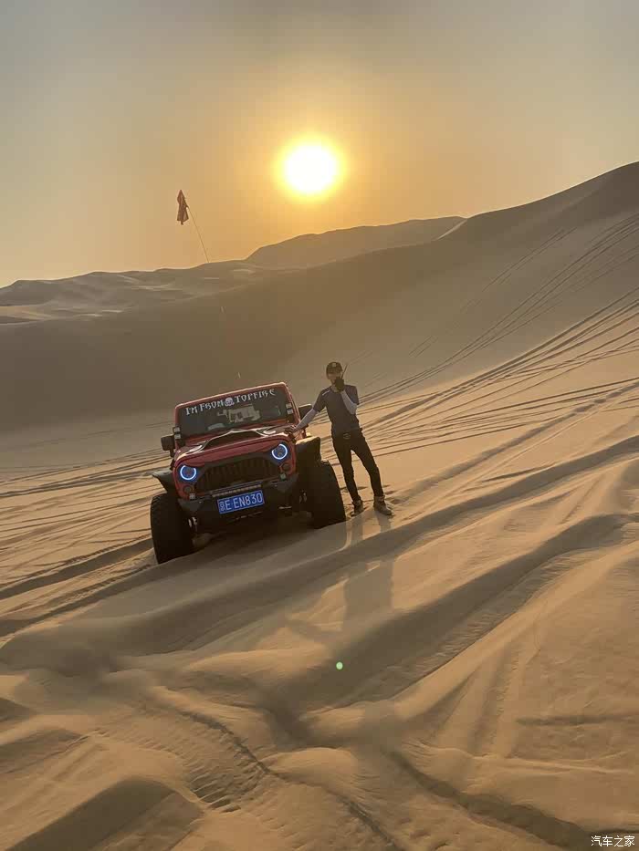 每个男人都想要的硬派越野车牧马人,好想买一台出去浪