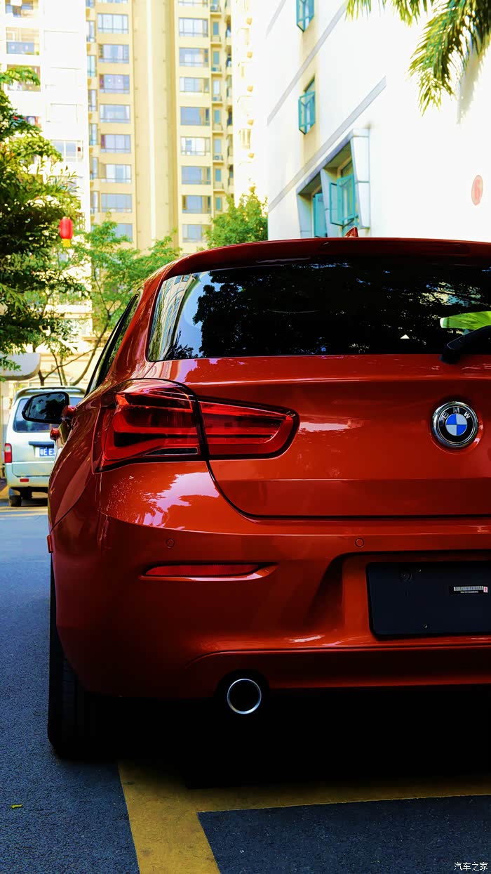 2016款118i巴伦西亚橙领先版作业申请认证