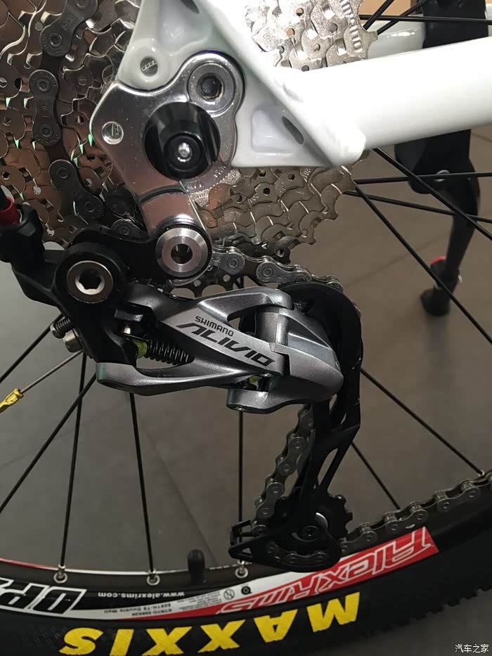 独一无二的xtc7车架的diy自组车作业m4000套件m447