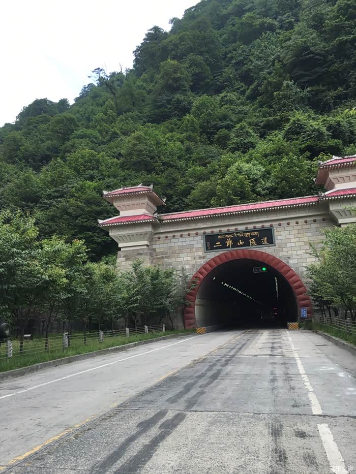 大连一车二人自驾稻城亚丁川西小环线…完