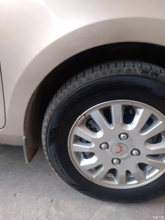 【图】荣光v的前轮能换185的轮胎吗?_五菱荣光v论坛_汽车之家论坛