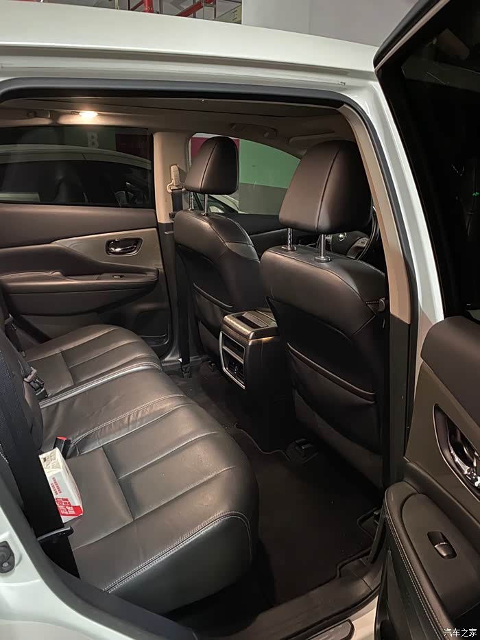 个人转让佛山牌照2018年4月上牌的前驱楼兰