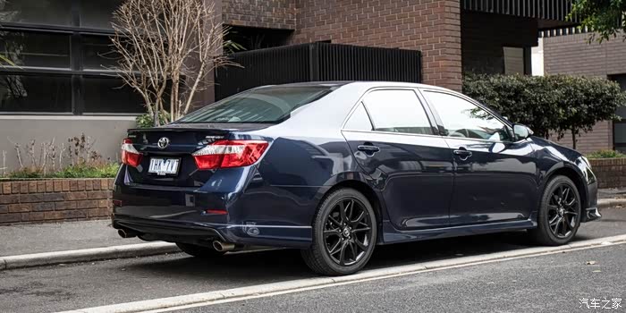 v6凯美瑞2017款丰田aurionsportivo
