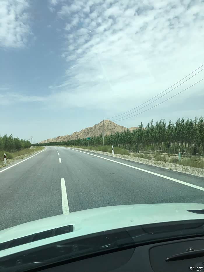 自驾奔驰m6前往新疆路途坎坷造陷车坐直升机观景沙山月牙泉