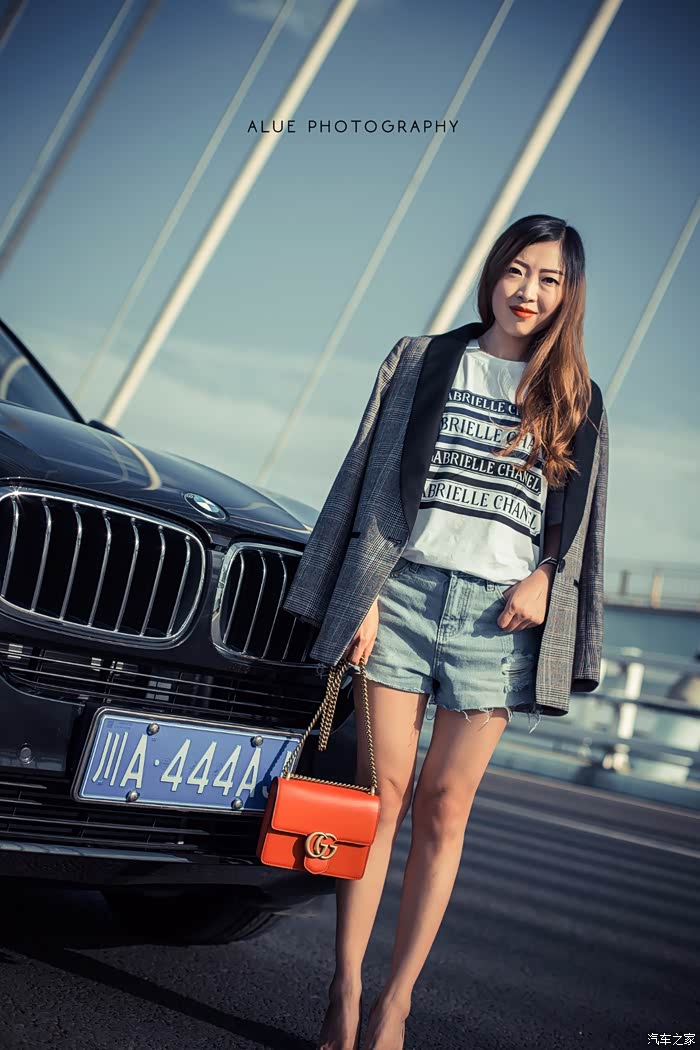 媳妇当车模百变摩登范儿媳妇助力x5