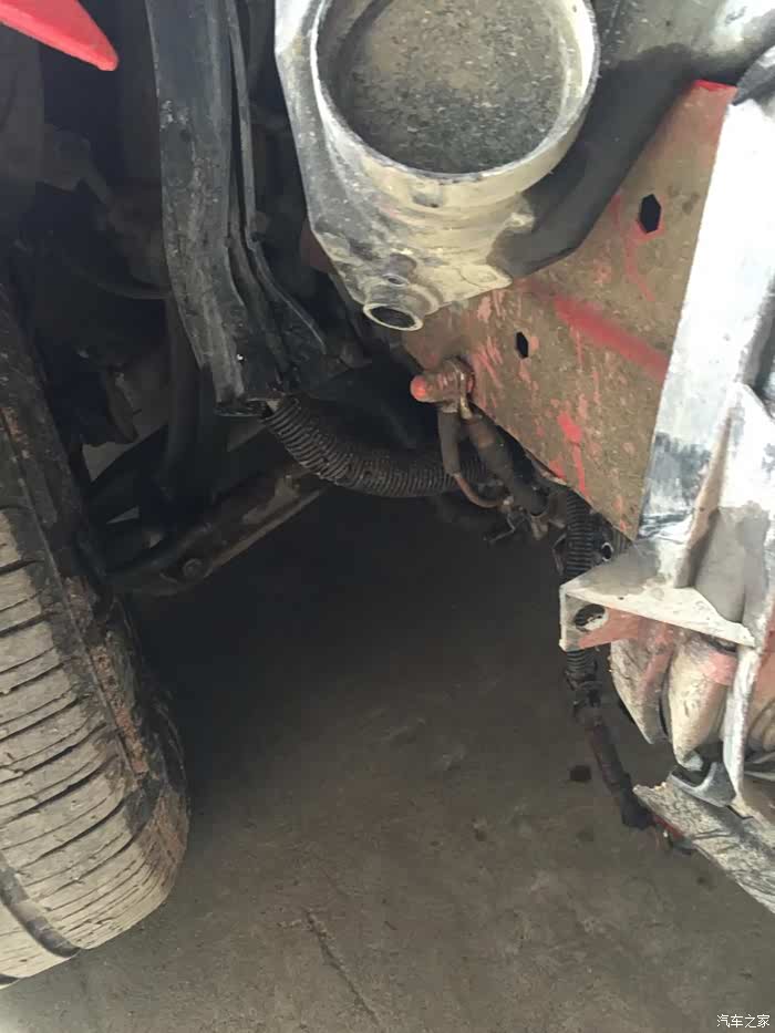 【图】奥迪a4l撞成这样大梁伤了吗?_奥迪a4l论坛_汽车之家论坛