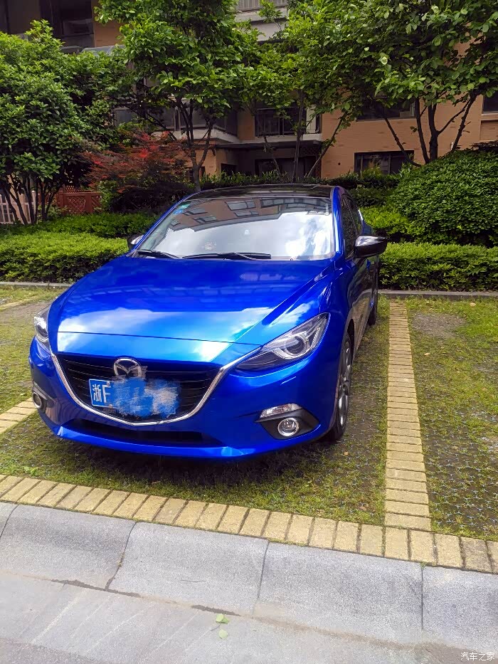 16款两厢旗舰改色极光蓝