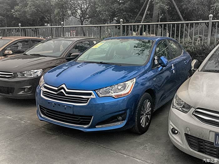 2t自豪 爱琴海蓝无伪谍照_雪铁龙c4l论坛_汽车之家论坛