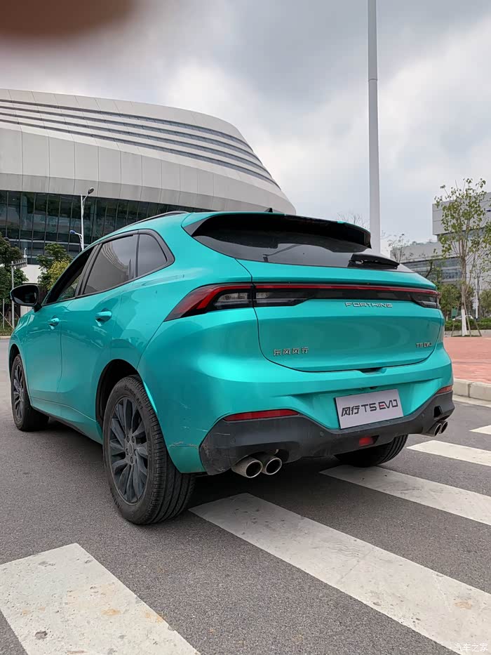 绝代双骄极光绿与碧玉青的绝色碰撞