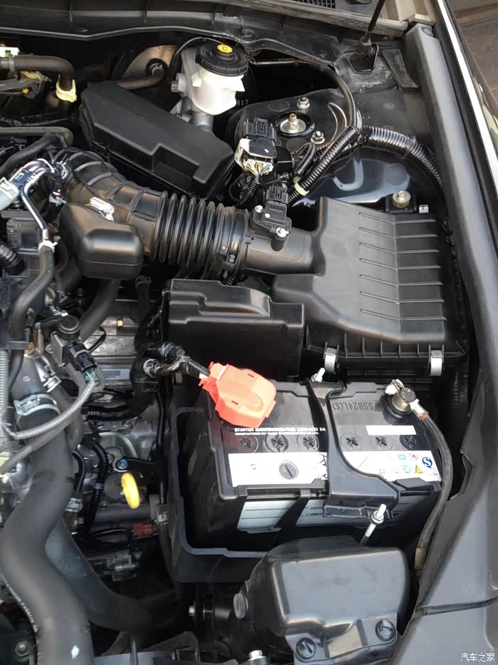 八代雅阁更换大容量电瓶