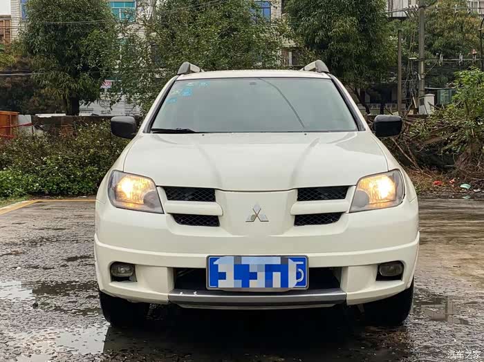 老款三菱欧蓝德性价比还是很高的