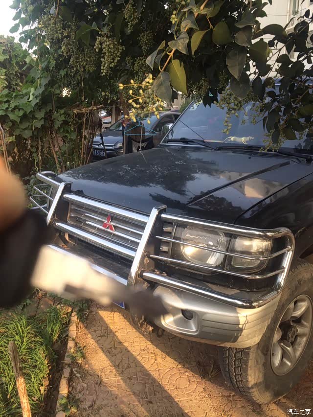 8万出郑州户06年上牌的2驱2.4黑金刚!