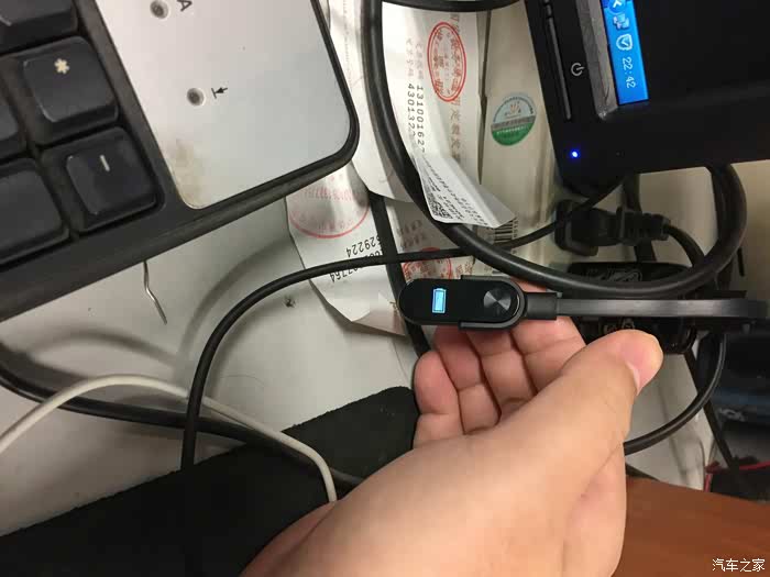 已经充电完成,历时差不多2小时左右.