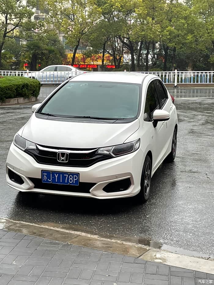 19年手动挡飞度原车况11万公里