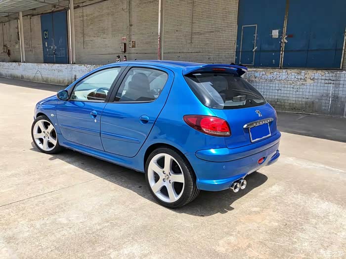 出售标致20606年顶配