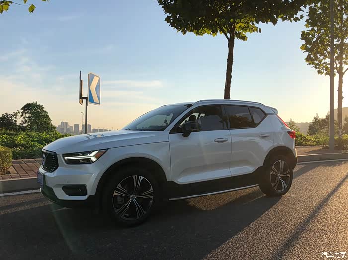 沃尔沃xc40的高冷脸百看不厌