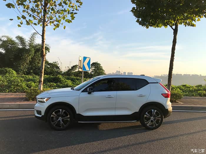 沃尔沃xc40的高冷脸百看不厌