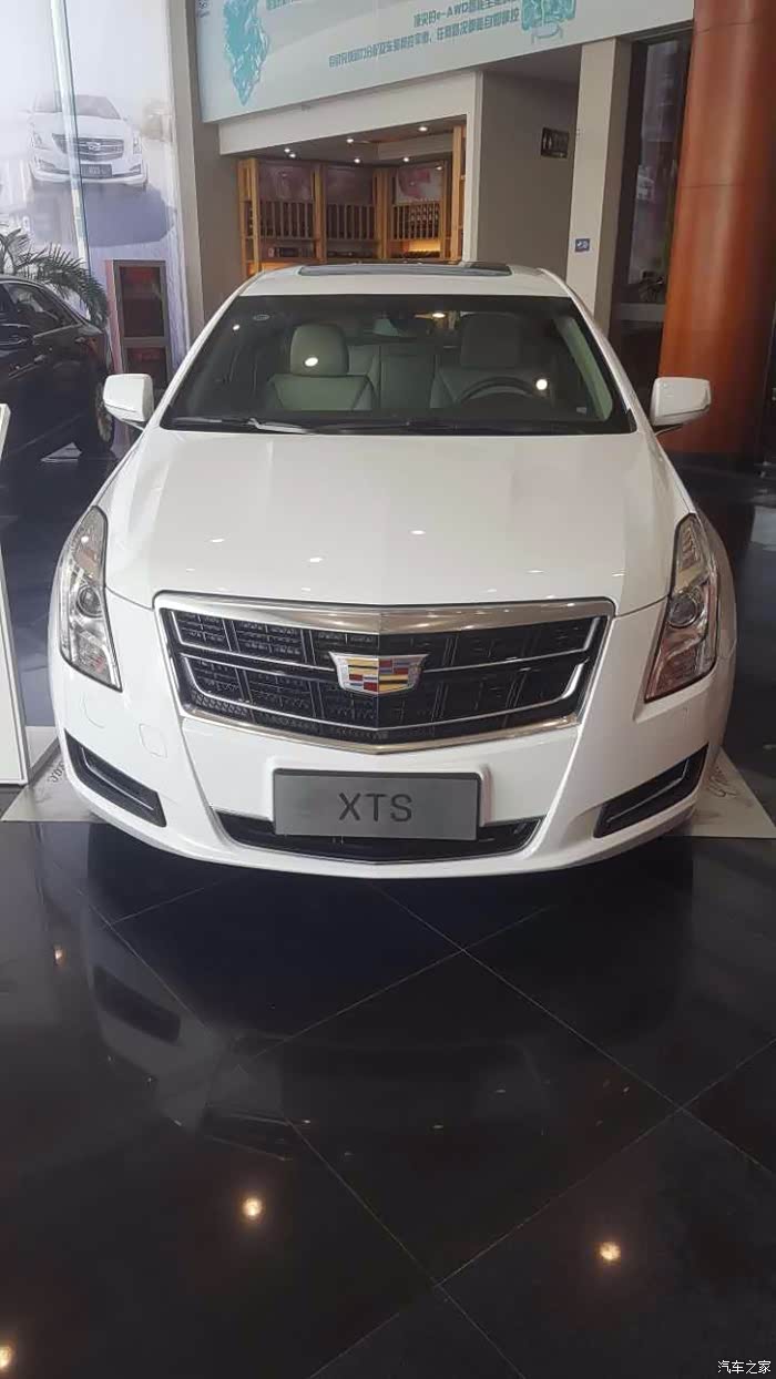 终于梦想成真喜提17款凯迪拉克xts
