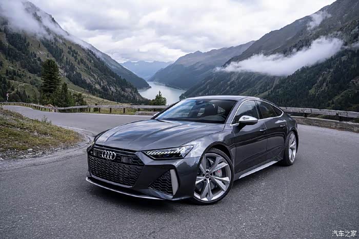 奥迪rs7 sportback天云灰 有史以来最漂亮的