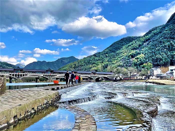 三月爱车征帖新春自驾游览富阳场口