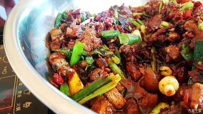 馋师的美食汇七重口味竹鼠吃的就是鼠